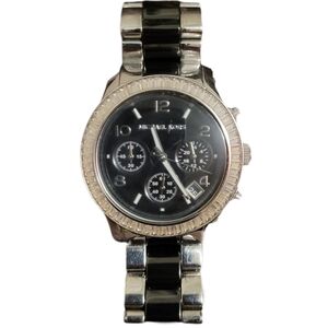 Michael Kors MK 5677 Watch Silver Black